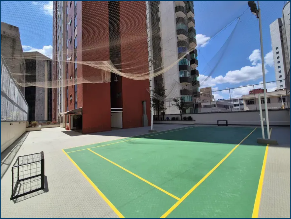 QUADRA ESPORTIVA